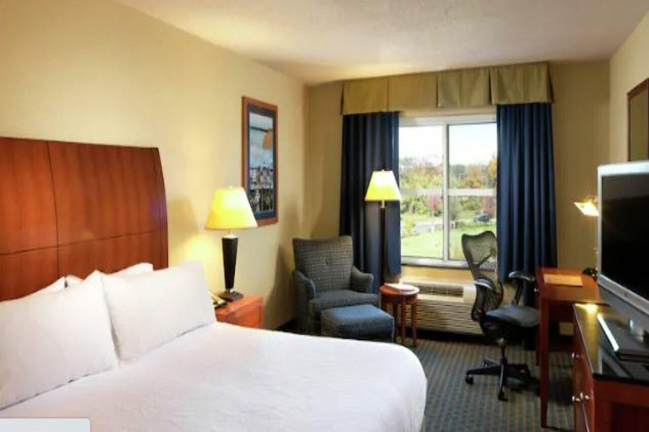 Hilton Garden Inn Milford Buitenkant foto