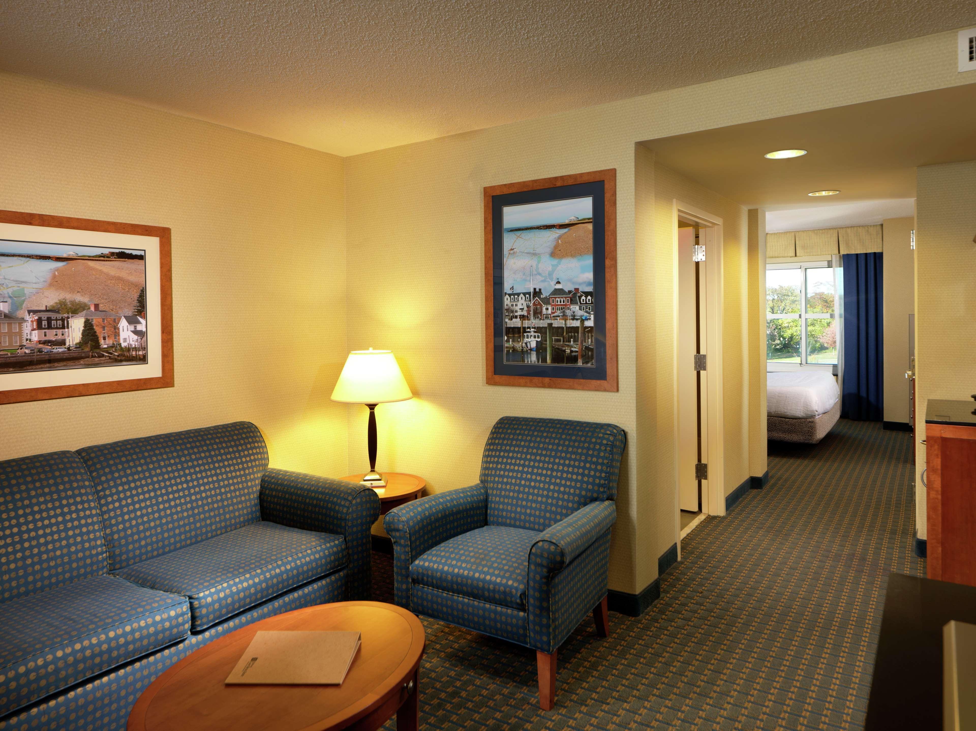 Hilton Garden Inn Milford Buitenkant foto