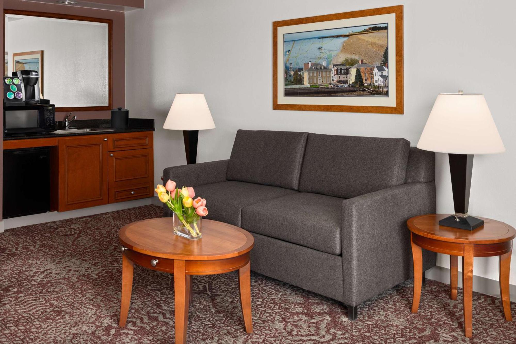 Hilton Garden Inn Milford Buitenkant foto